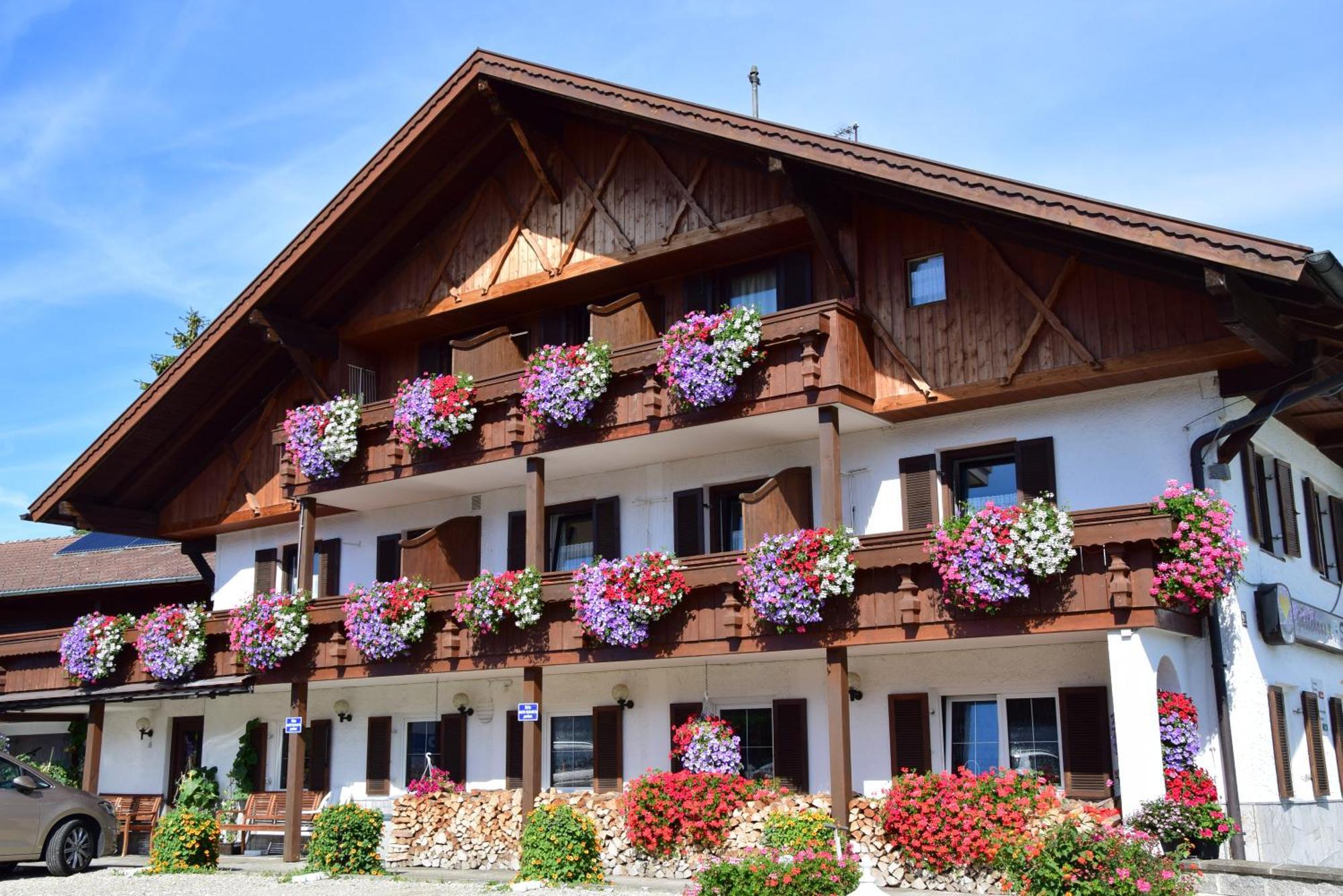 Gaestehaus Stefanie Schwangau Exterior foto